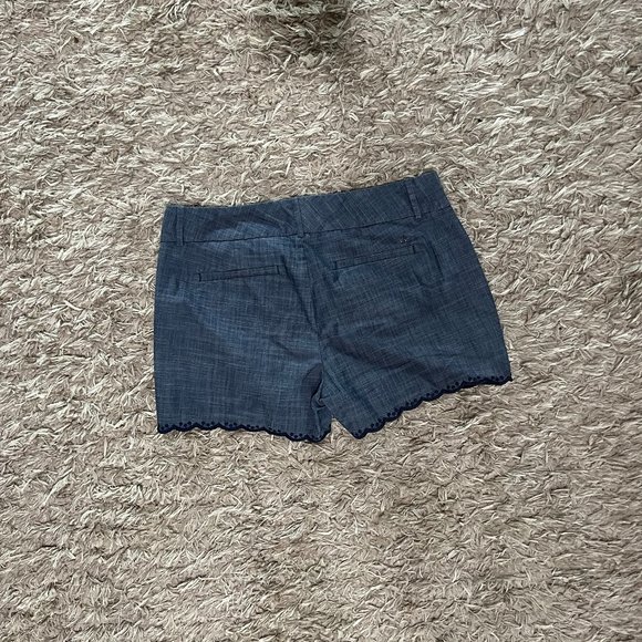 Calvin Klein Women Blue Shorts/ Belt Loops Pocket Scallop Embroidered Hem - Picture 2 of 7